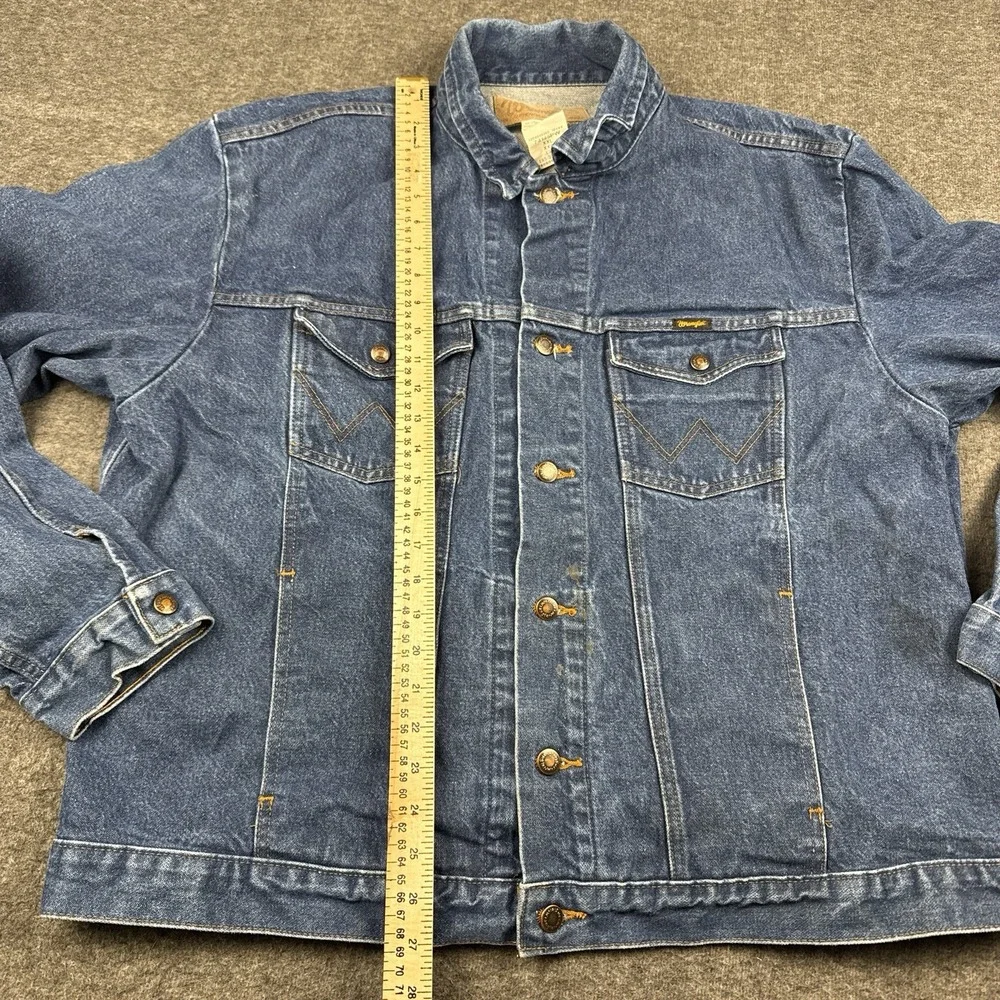 VTG Wrangler Jacket Mens 2XL XXL Jean Jacket Trucker Work Blue Button Distressed